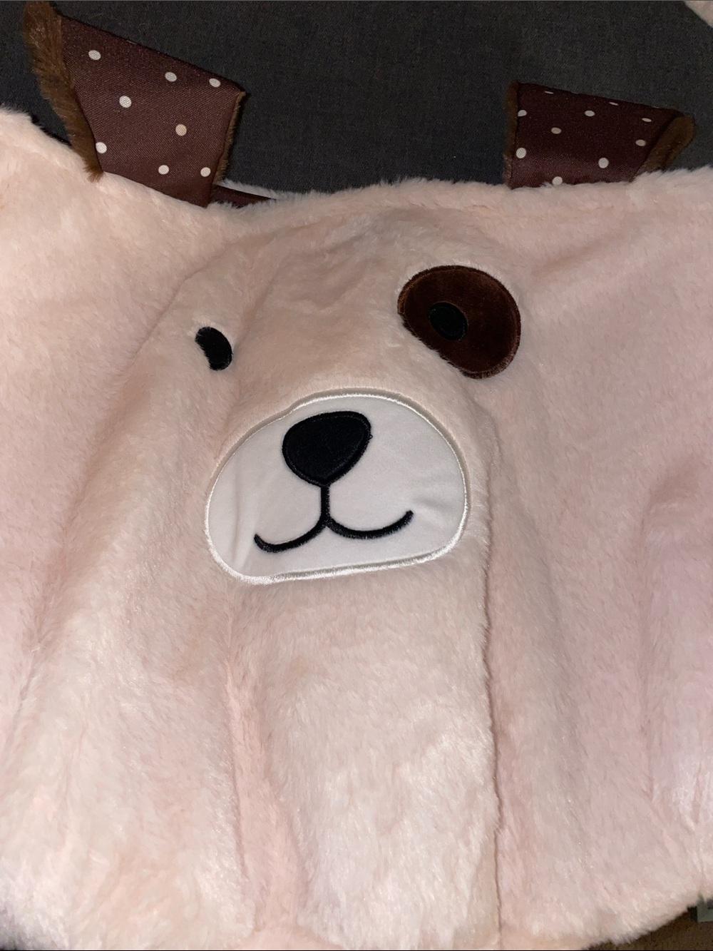 Plush puppy basket